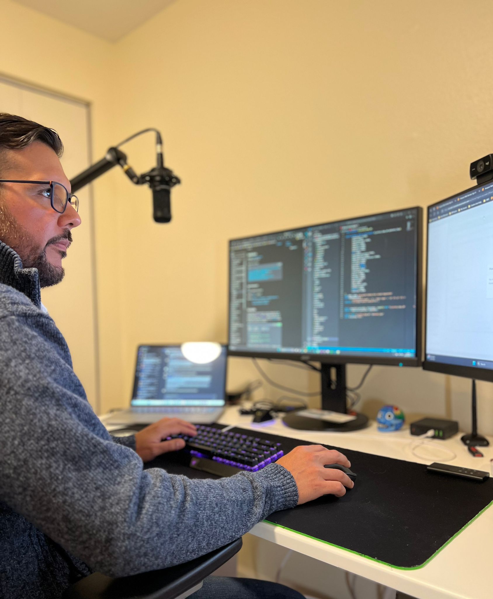 Roberto Working